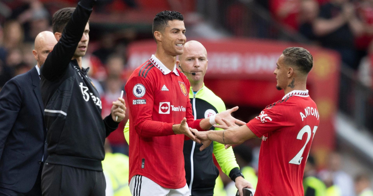Antony makes 'extraordinary' admission on sharing dressing room with Cristiano Ronaldo